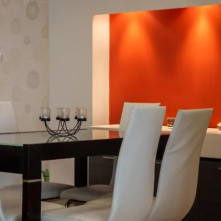 2Bd Apartment In The Centre Of Burgas ブルガス