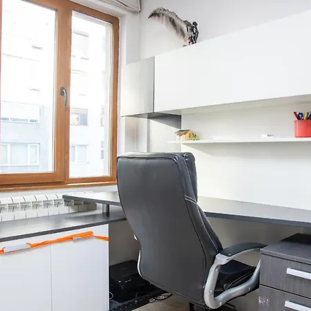アパート 2Bd Apartment In The Centre Of Burgas *